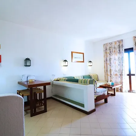 Ξενοδοχείο με διαμερίσματα Bellavista Jardim By Beguest Αλμπουφέιρα
